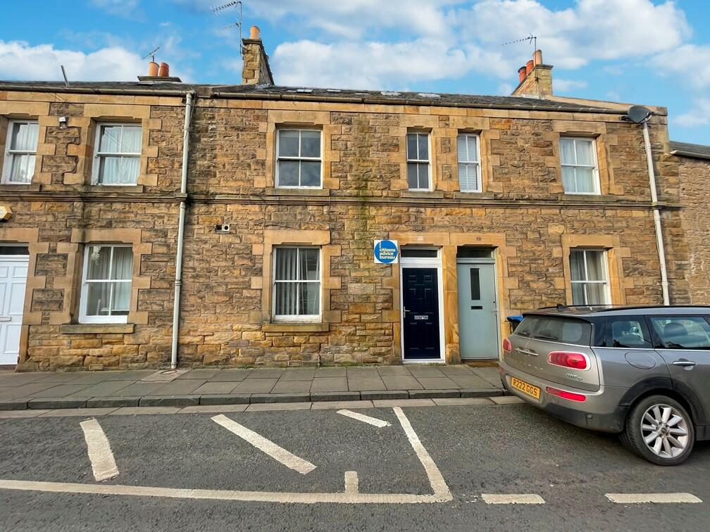 2 bedroom terraced house for sale in Shedden Park Road, Kelso