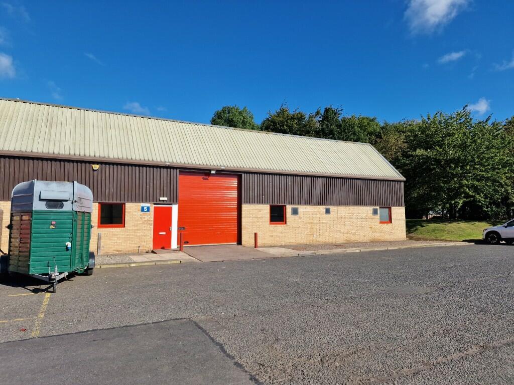 Commercial property to lease in Block 12, Unit 5 Tweedbank Industrial ...