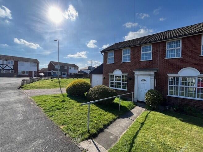 Main image of property: 97 Wolsey Way, Leicester, Leicestershire, LE7