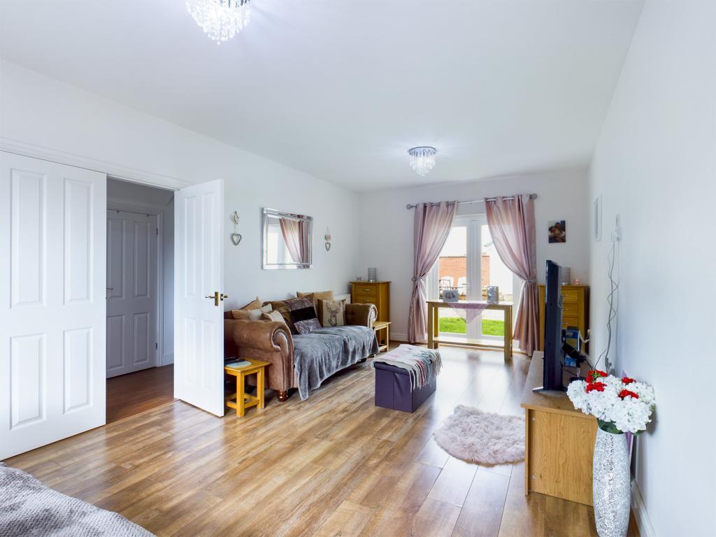 4 bedroom house for sale in Bridling Crescent, Newport ...