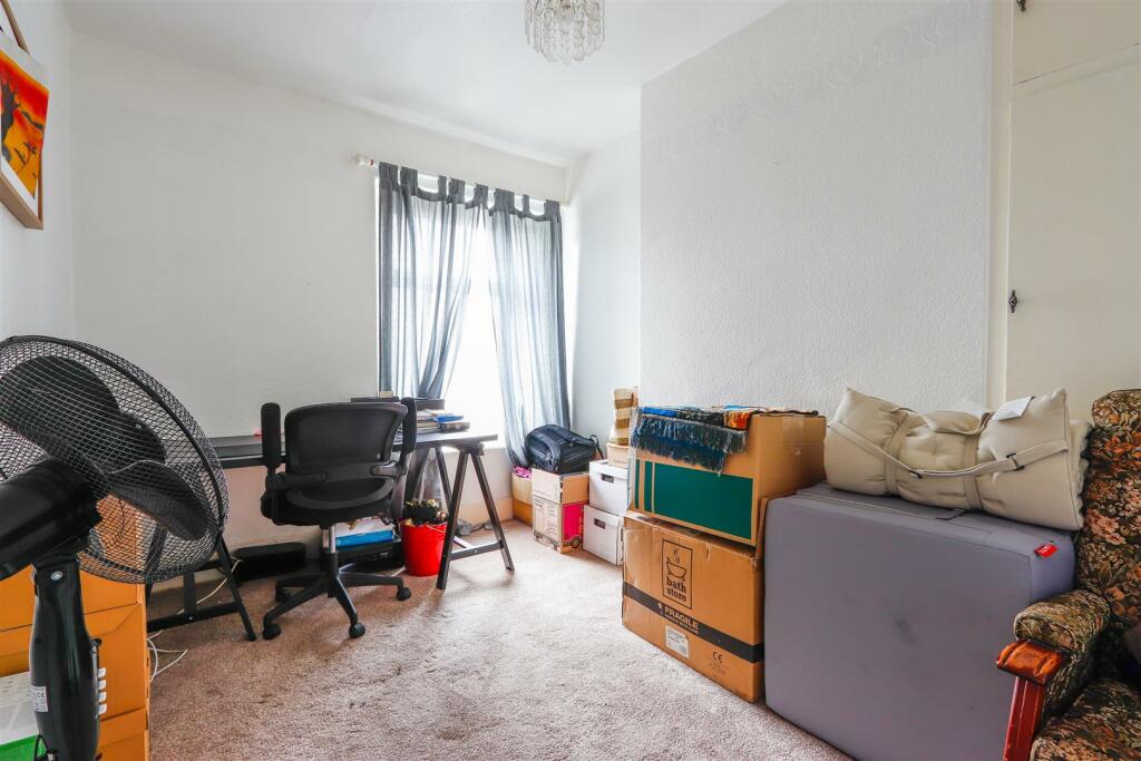 Additional property image - George Street, Barry