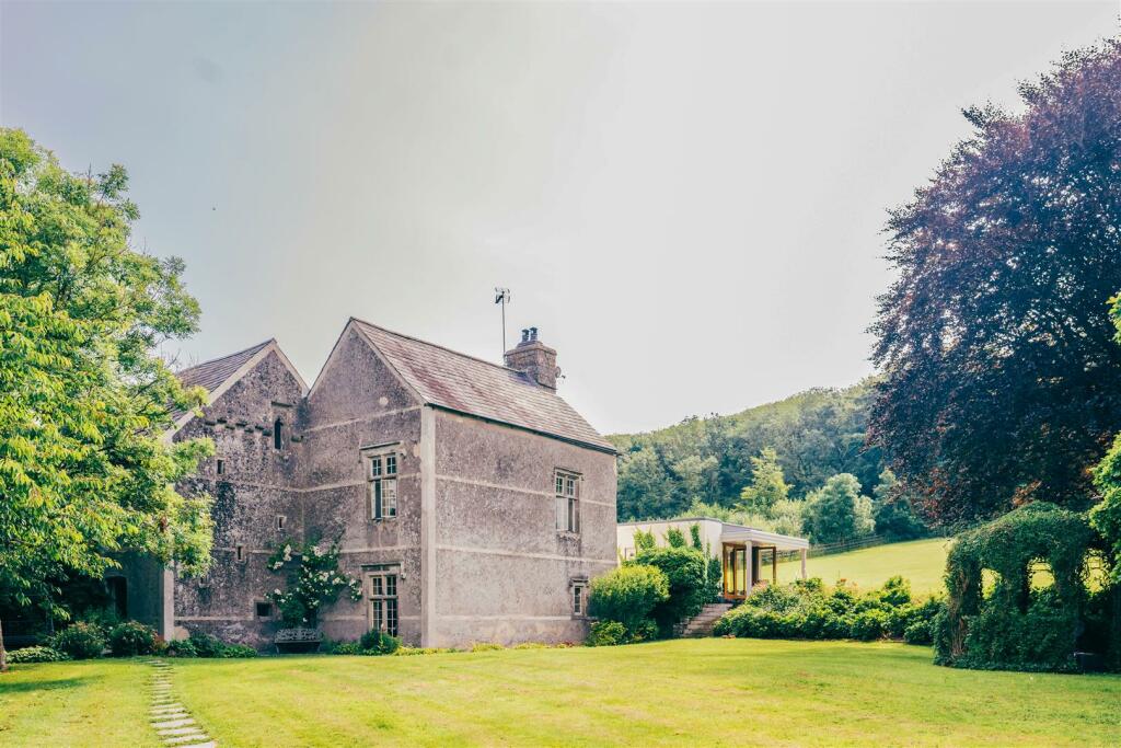Additional property image - Garn Llwyd, Llancarfan, Vale of Glamorgan, CF62 3AT