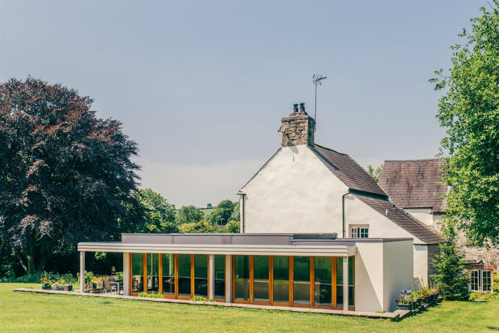 Additional property image - Garn Llwyd, Llancarfan, Vale of Glamorgan, CF62 3AT