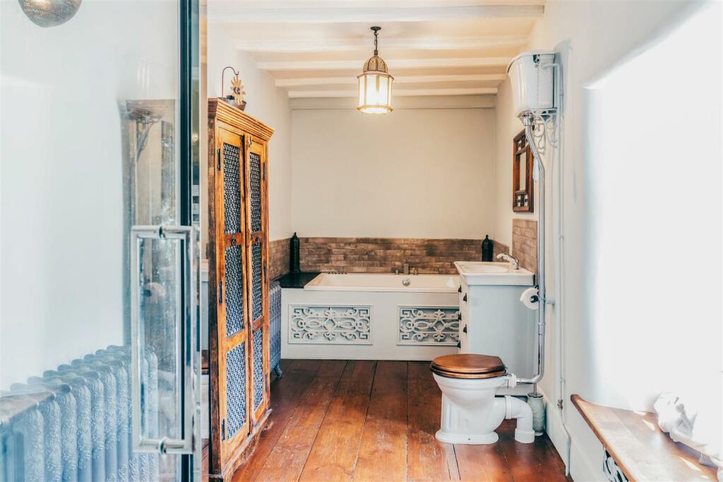 Additional property image - Garn Llwyd, Llancarfan, Vale of Glamorgan, CF62 3AT