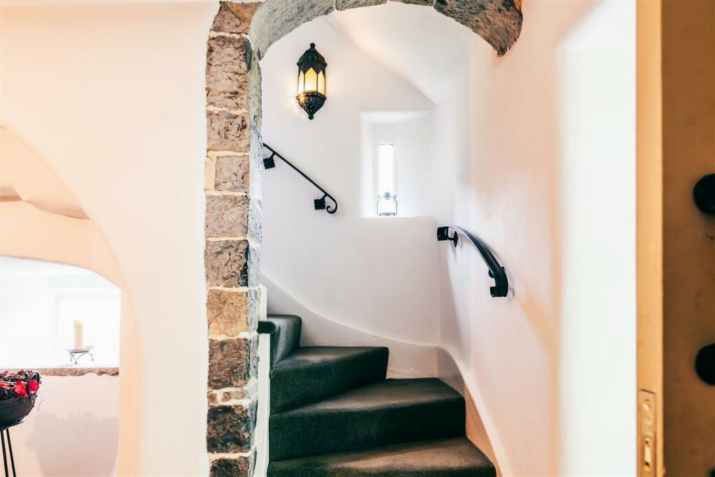 Additional property image - Garn Llwyd, Llancarfan, Vale of Glamorgan, CF62 3AT