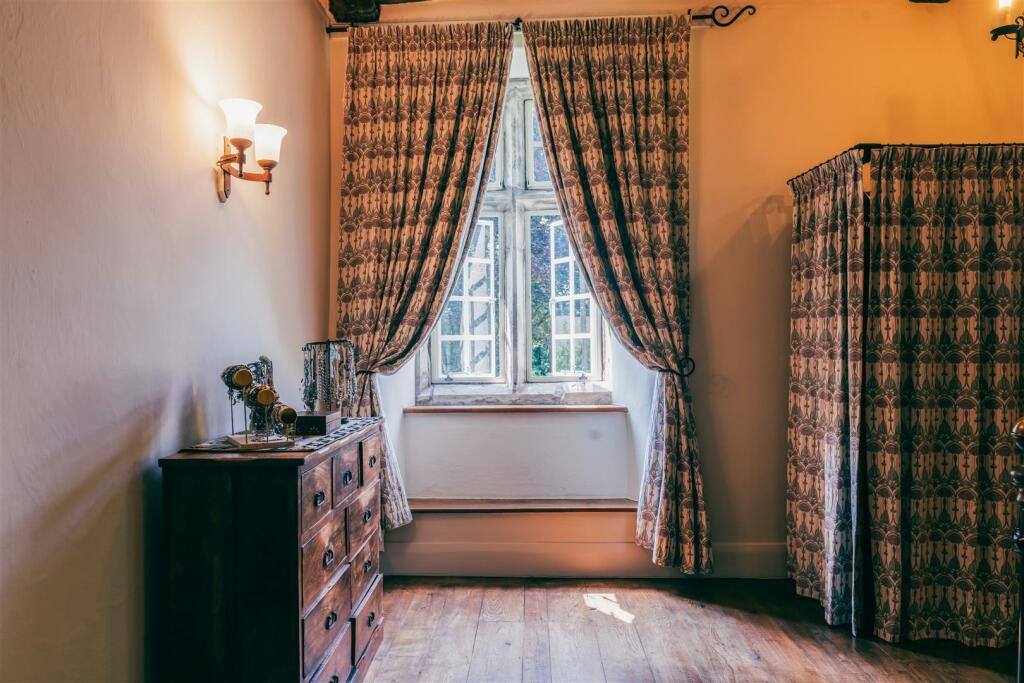 Additional property image - Garn Llwyd, Llancarfan, Vale of Glamorgan, CF62 3AT