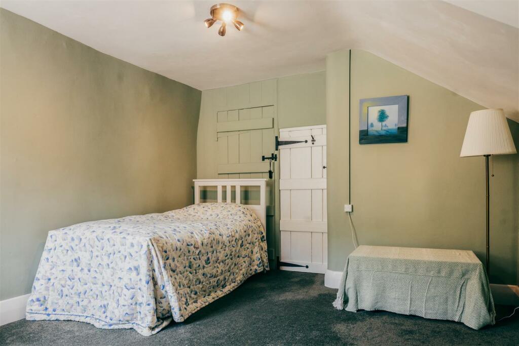 Additional property image - Garn Llwyd, Llancarfan, Vale of Glamorgan, CF62 3AT