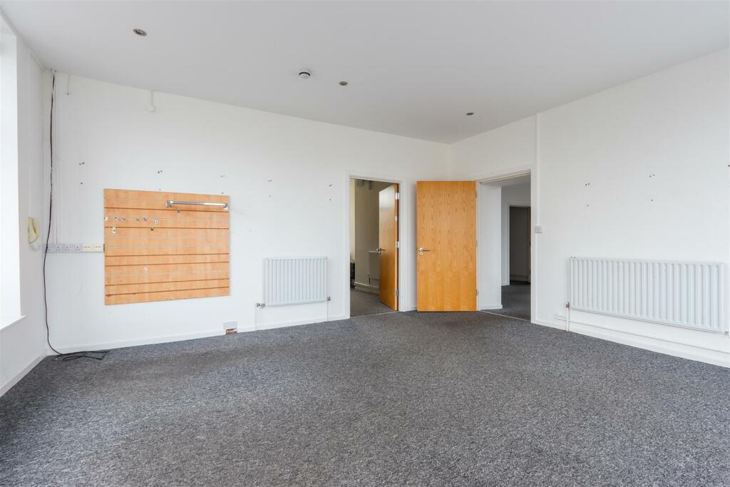 Additional property image - Holton Road, Barry