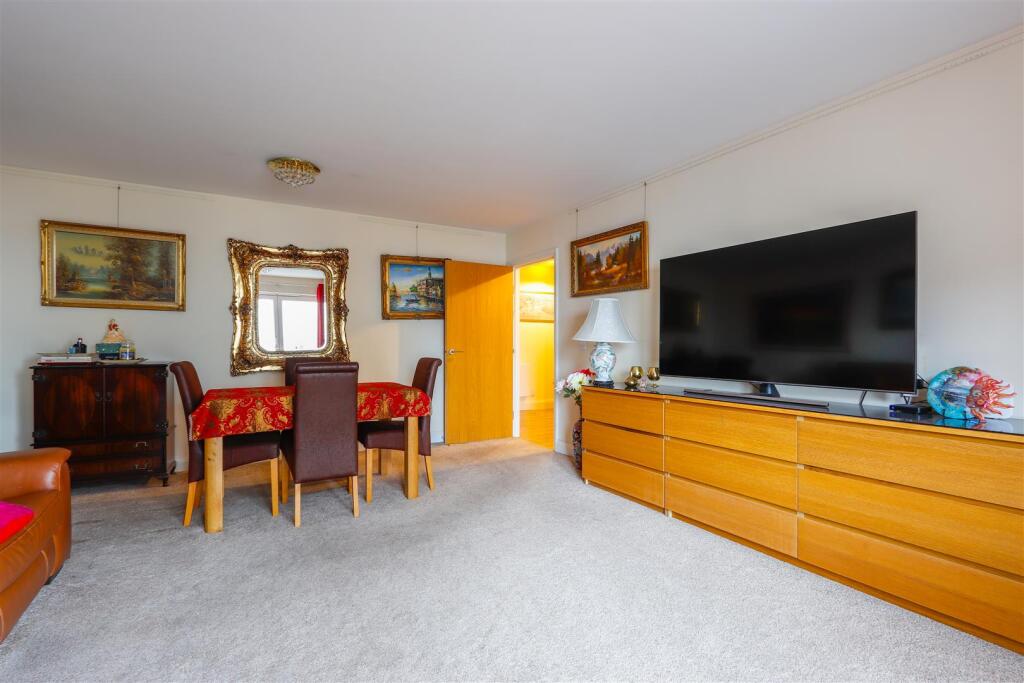 Additional property image - Glanfa Dafydd, Barry