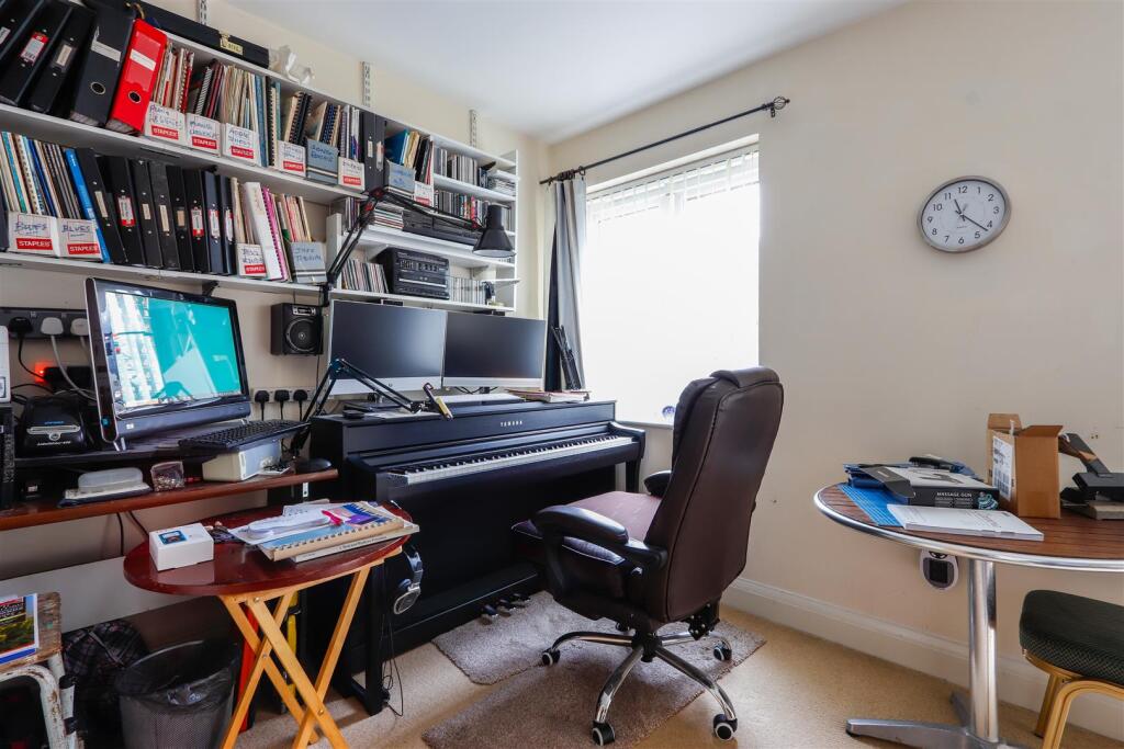 Additional property image - Glanfa Dafydd, Barry