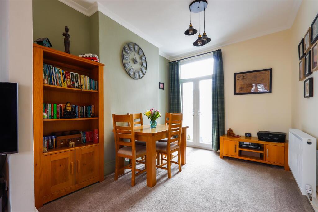 Additional property image - Maes-Y-Cwm Street, Barry
