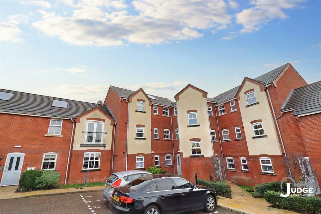 2 bedroom flat for sale in Hooks Close, Anstey, Leicester, LE7