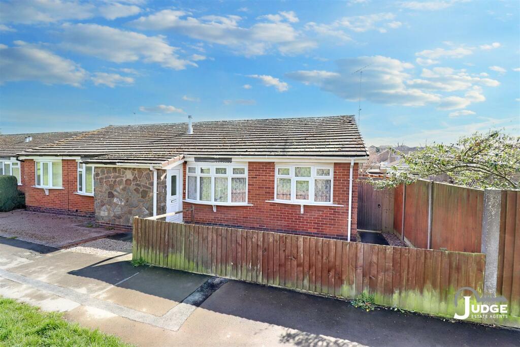 2 bedroom terraced bungalow for sale in Beech Walk, Markfield