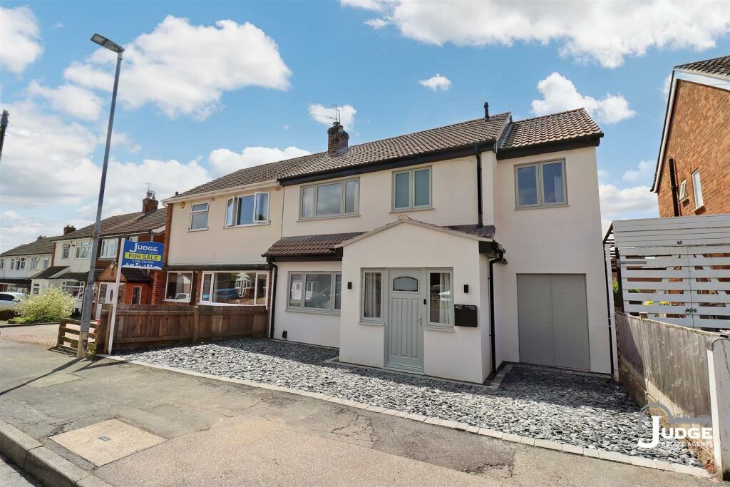 4 bedroom semidetached house for sale in Woodgon Road, Anstey