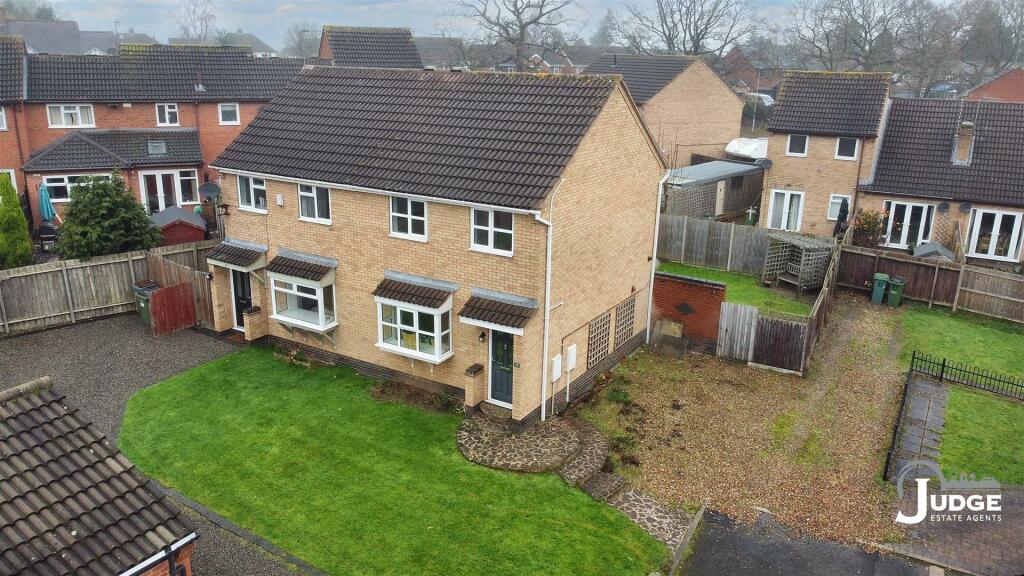 3 bedroom semi-detached house