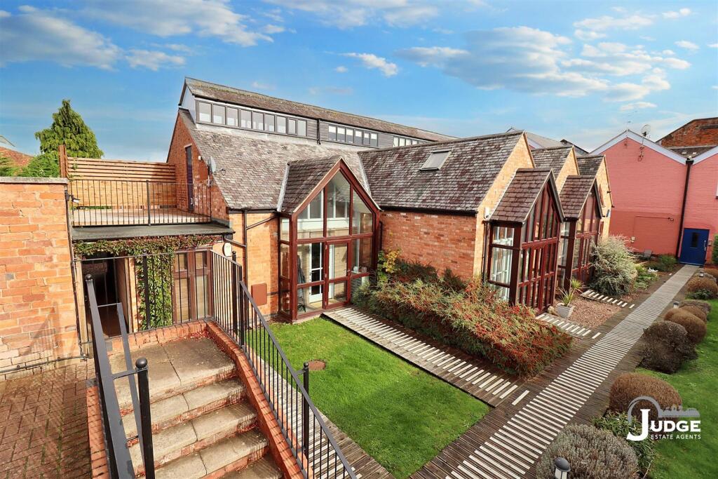 Main image of property: Forest Gate, Anstey, Leicester