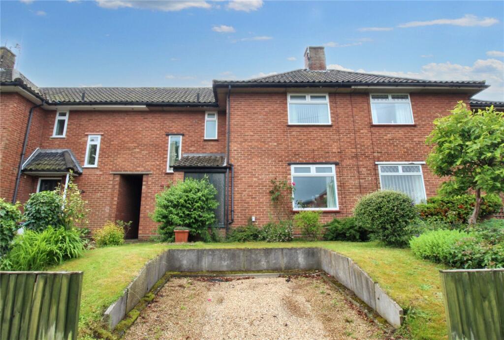 3 bedroom terraced house for sale in Hellesdon Road, Lower Hellesdon
