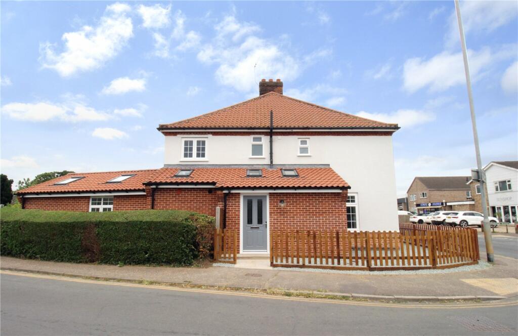 4 bedroom semidetached house for sale in Middletons Lane, Hellesdon