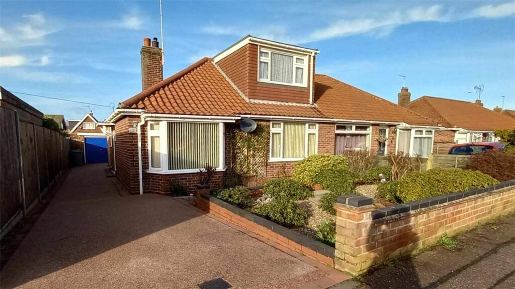 Main image of property: Parana Close, Sprowston, Norwich, Norfolk, NR7