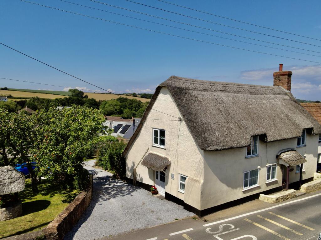 3 bedroom cottage for sale in Washford, Watchet, Somerset, TA23