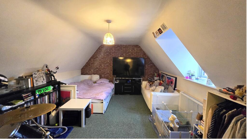 Additional property image - Abbot Lane, Shepton Mallet, Somerset