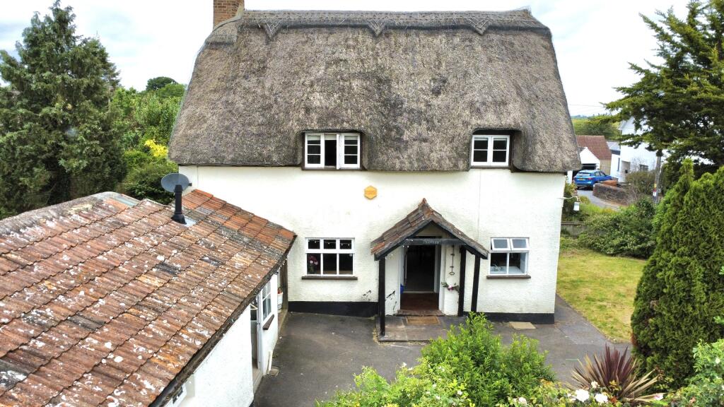 2 bedroom house for sale in Cliff Road North Petherton, TA6