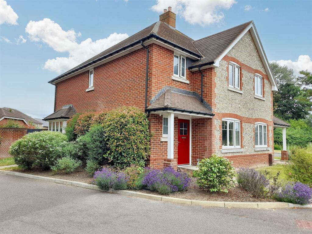 Main image of property: Devonshire Lane, Barnham