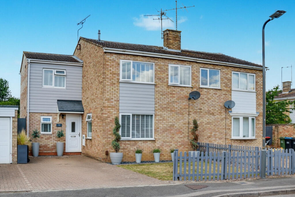 Main image of property: Avon Close, Newport Pagnell