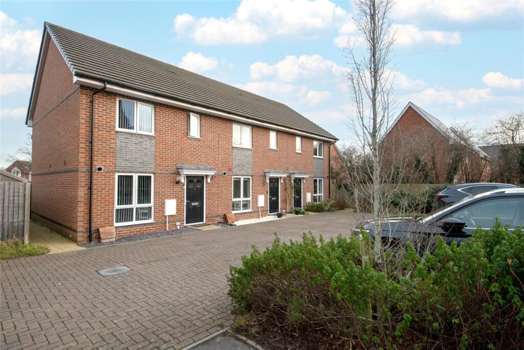 Main image of property: Fullbrook Avenue, Spencers Wood, RG7