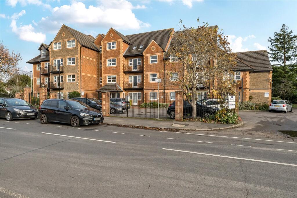 Main image of property: Northcourt Avenue, Reading, RG2