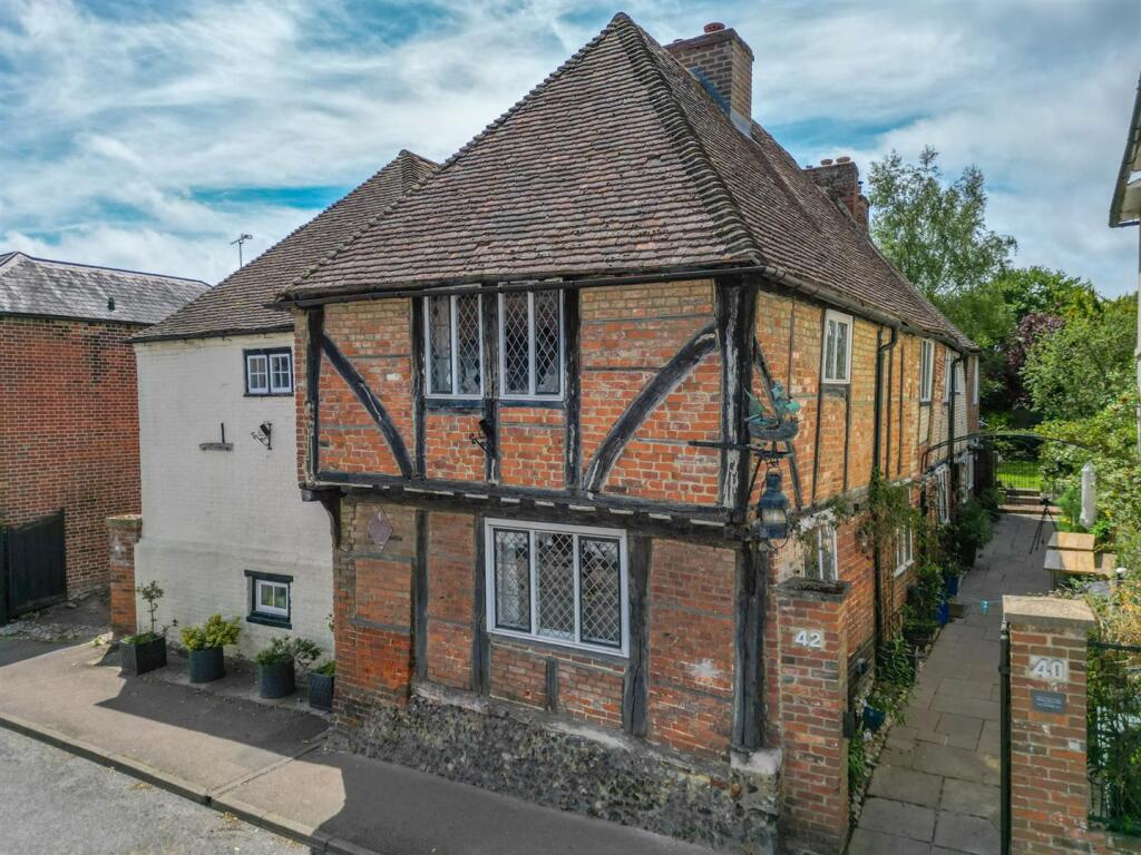 Main image of property: High Street, Bridge, Canterbury