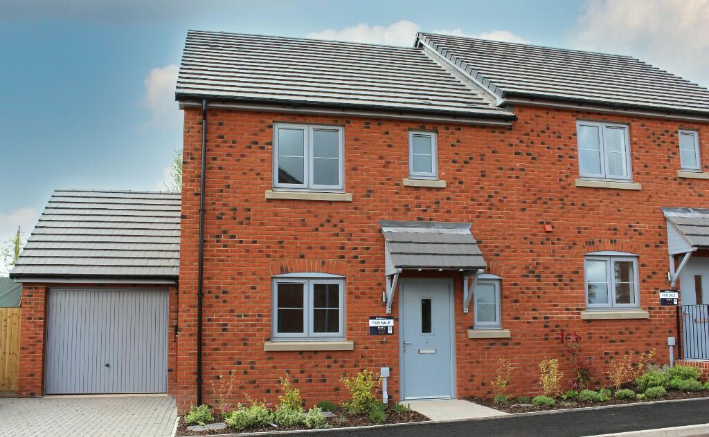 3 bedroom semidetached house for sale in Oakfields, Credenhill