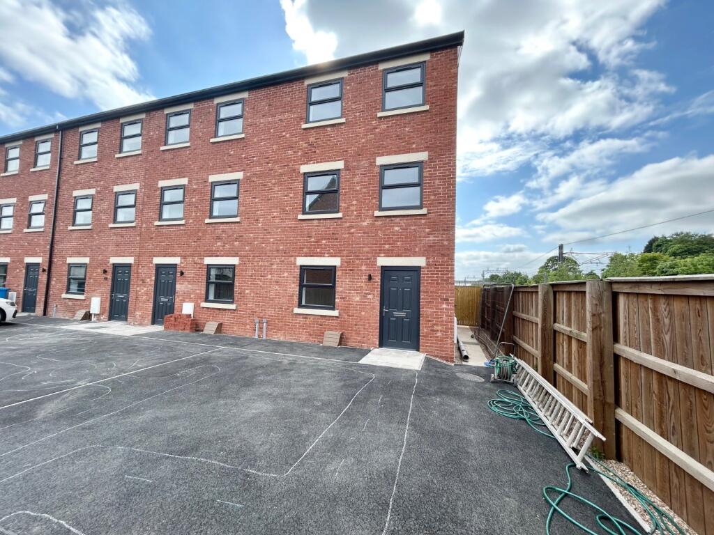 Main image of property: Babworth Mews, Retford, Nottinghamshire, DN22