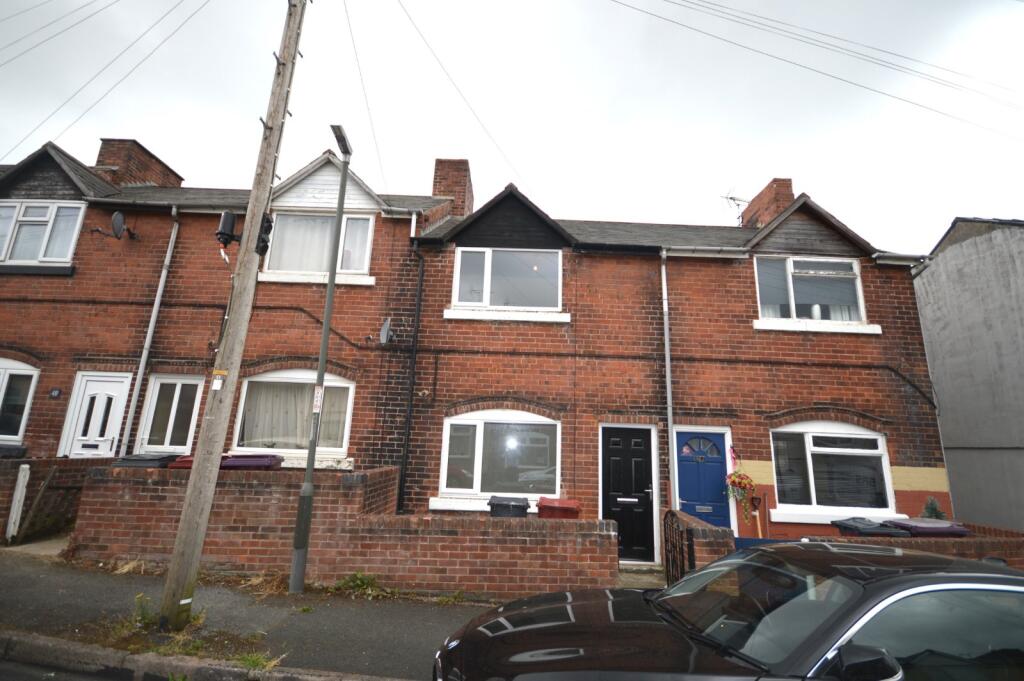 Main image of property: Hunloke Road, Holmewood, Chesterfield, Derbyshire, S42
