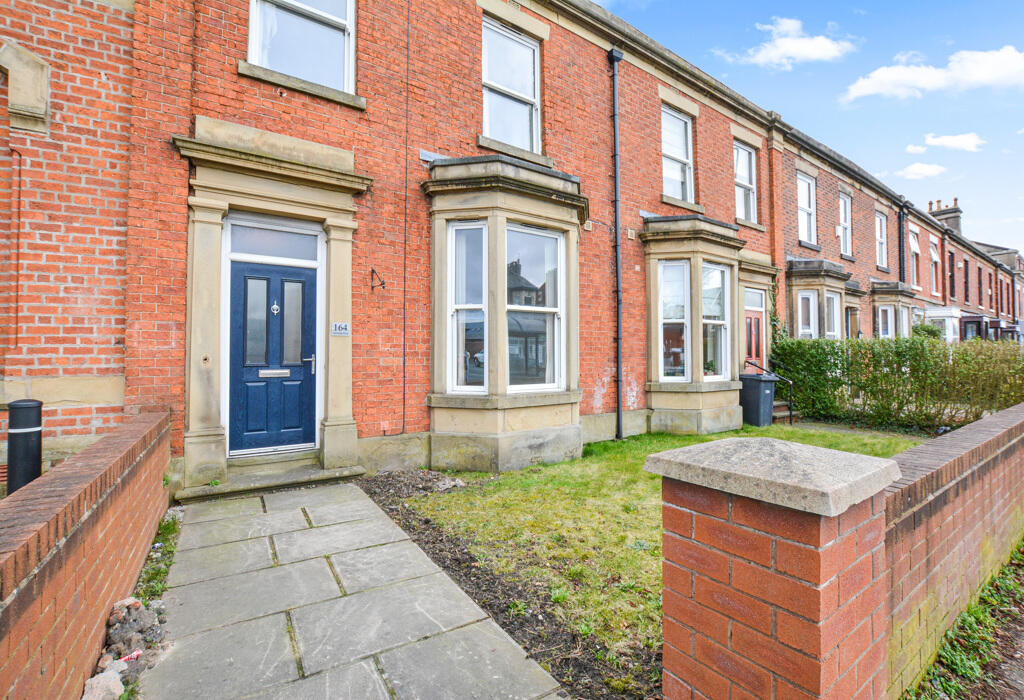 2 bedroom terraced house for sale in Garstang Road, Preston, Lancashire