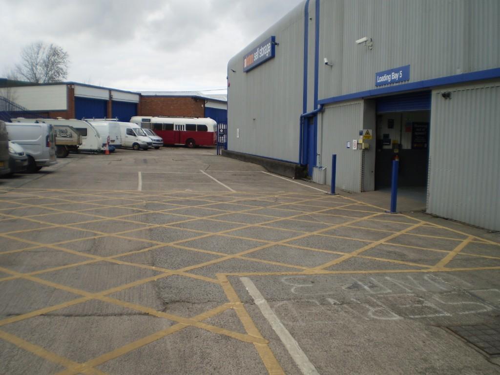 Additional property image - Broomhill Road, Bristol, BS4