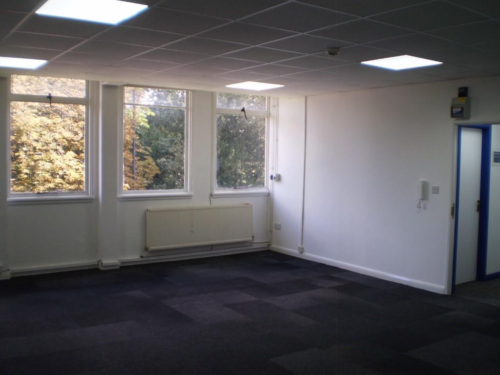 Additional property image - Broomhill Road, Bristol, BS4