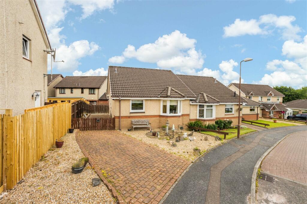 Main image of property: Goldpark Place, Eliburn, EH54 6LW