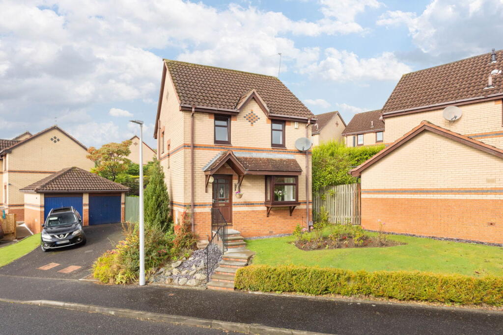 Main image of property: Laing Gardens, Broxburn, EH52 6XT
