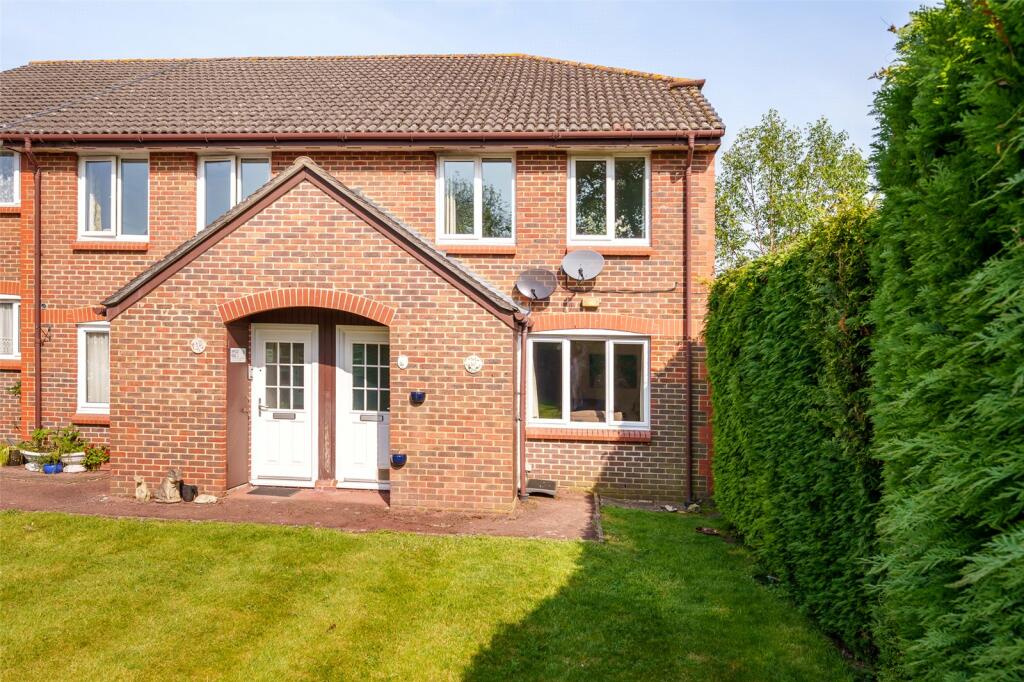 1 bedroom retirement property for sale in Acorn Drive, Wokingham, RG40