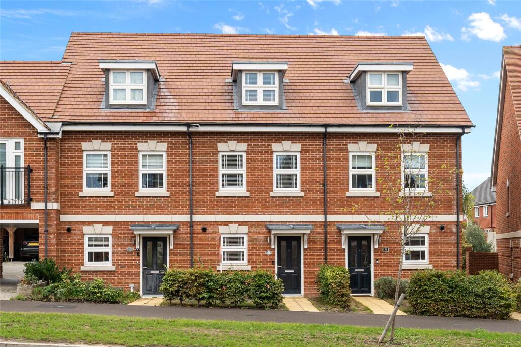 Main image of property: Oak Avenue, Wokingham, Berkshire, RG40