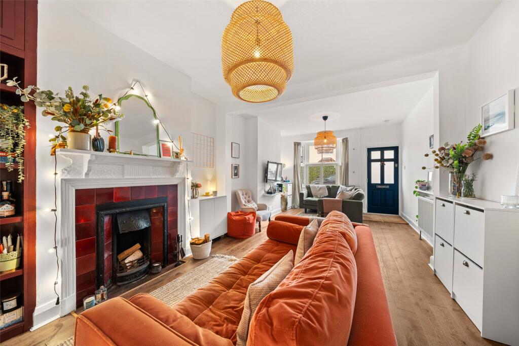 Main image of property: Wescott Road, Wokingham, Berkshire, RG40