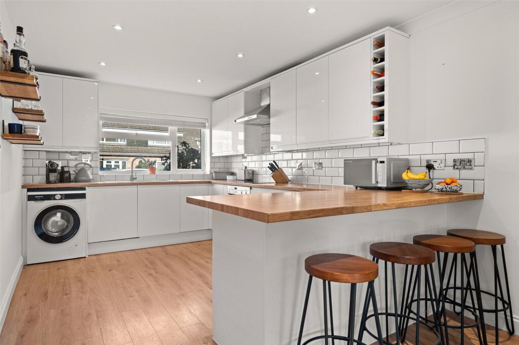 Main image of property: Charwood Road, Wokingham, Berkshire, RG40