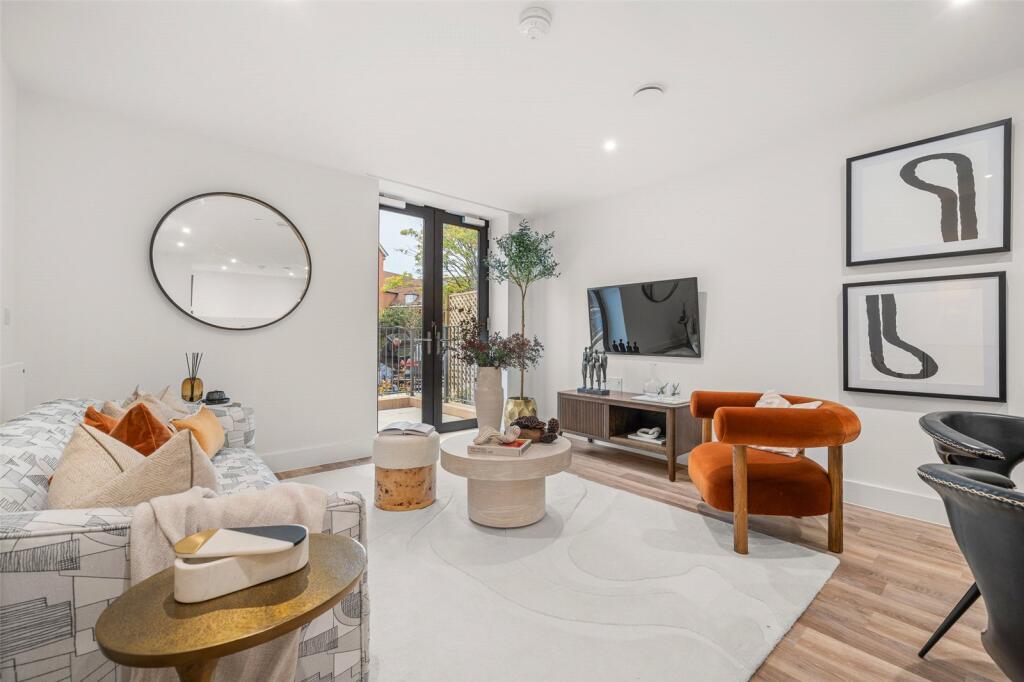 Main image of property: Carnival Place, Wellington Road, Wokingham, Berkshire, RG40