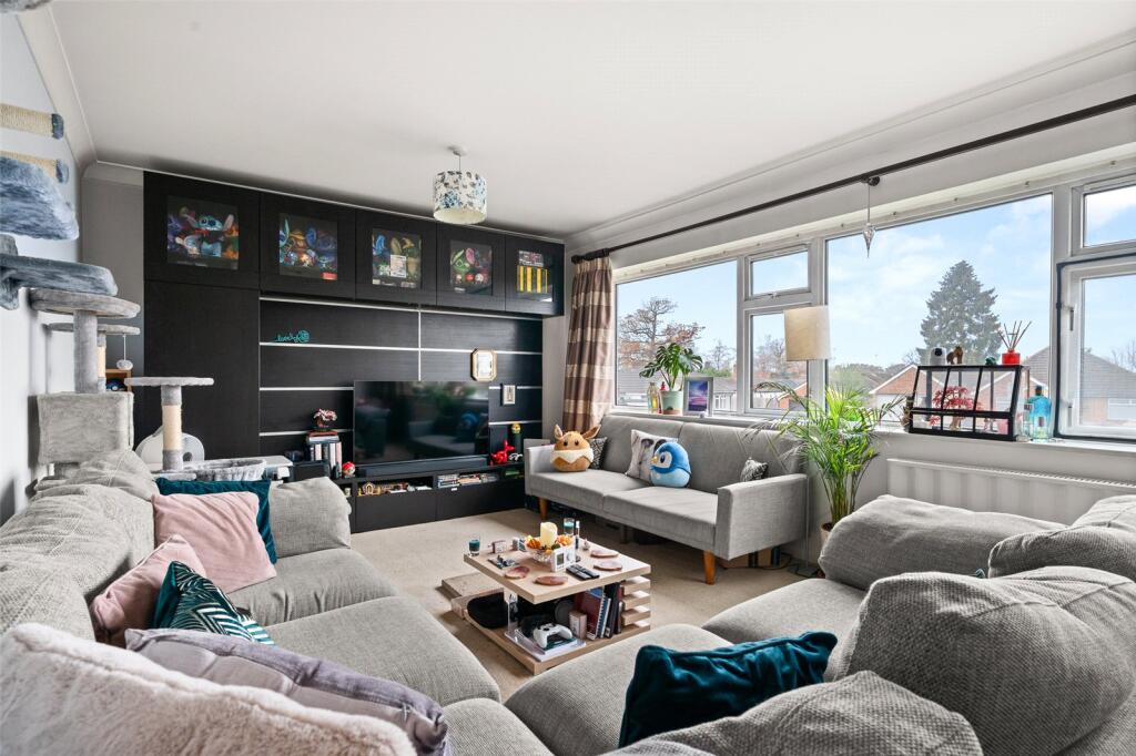 Main image of property: Hunters Court, Woodley, Reading, Berkshire, RG5