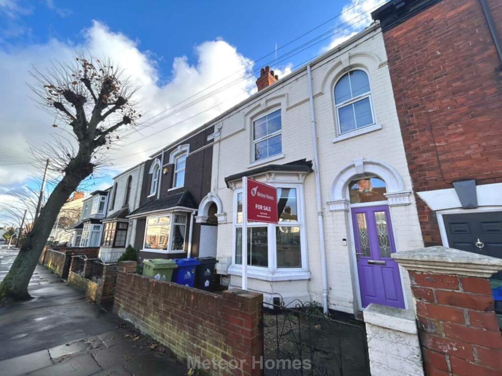 3 bedroom terraced house for sale in Highgate, Cleethorpes, DN35