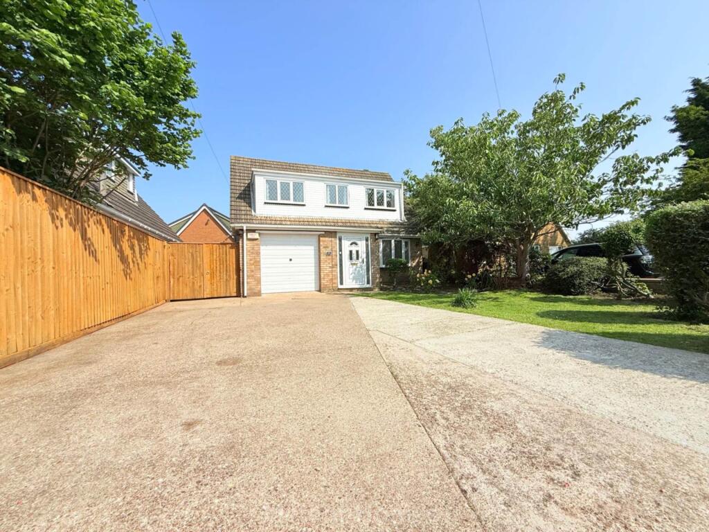 Main image of property: Shetland Way, Immingham