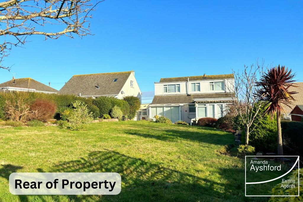 3 bedroom detached bungalow for sale in Laura Grove, Preston, Paignton, TQ3