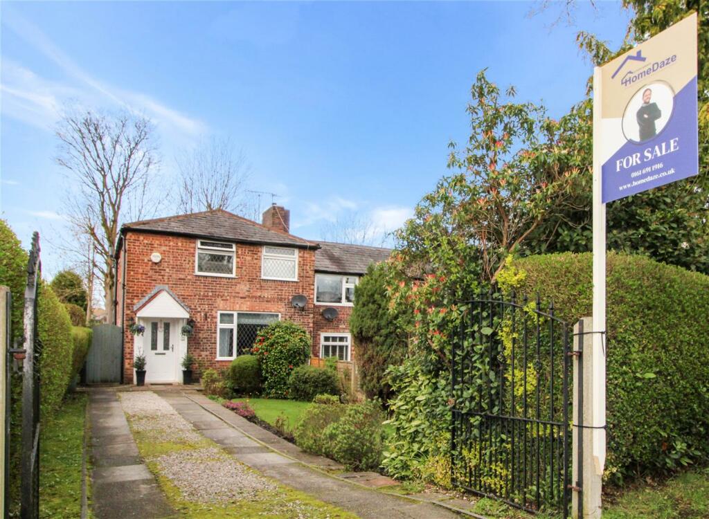 3 bedroom semidetached house for sale in Heywood Road, Prestwich