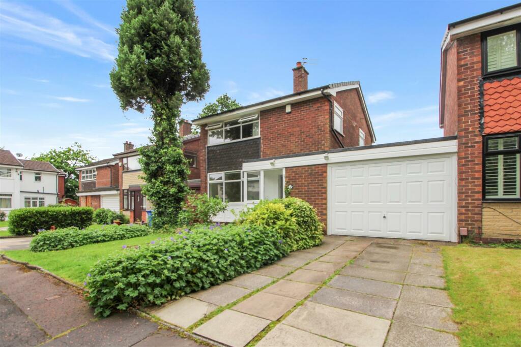 Main image of property: Deane Close, Whitefield, M45